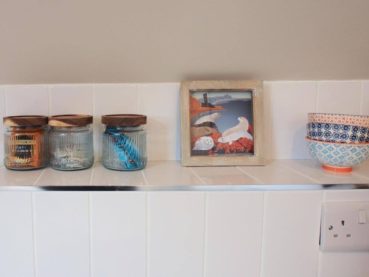 Bright & Airy Mezzanine Loft In - Flat 4, Elgin House Edinburgh
