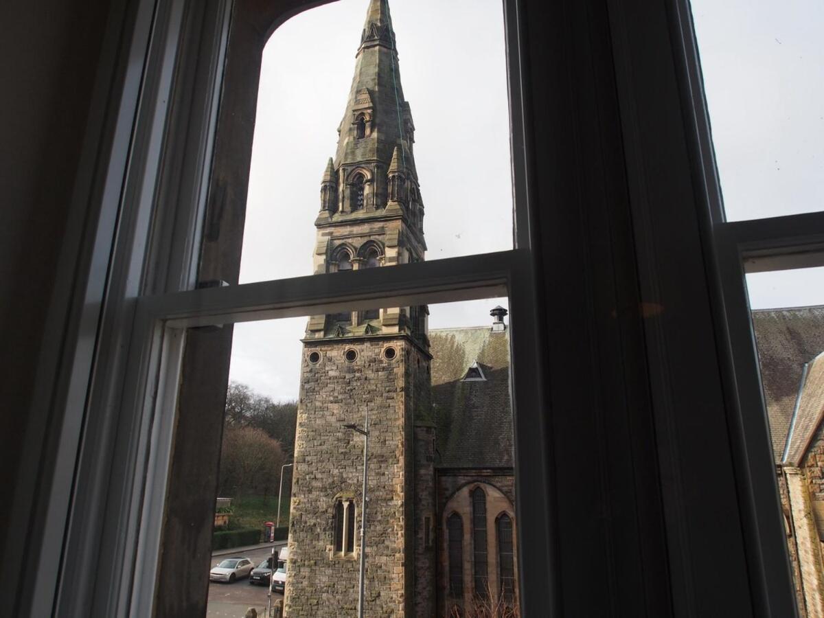Bright & Airy Mezzanine Loft In - Flat 4, Elgin House Edinburgh